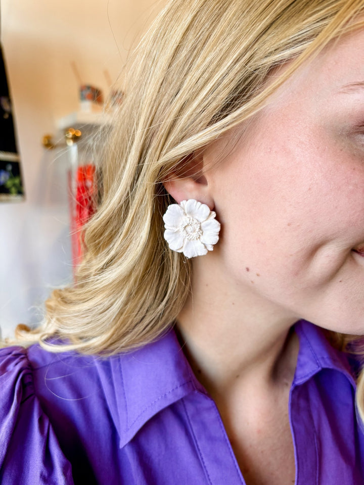 Elle DragoED Cream Flower Stud - Polish Boutique